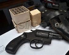 Pistol Polisi